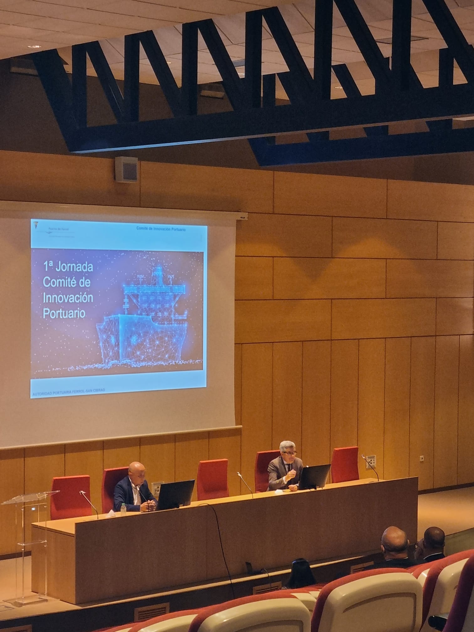 Imagen de la noticia Se crea el comité de innovacion Portuario